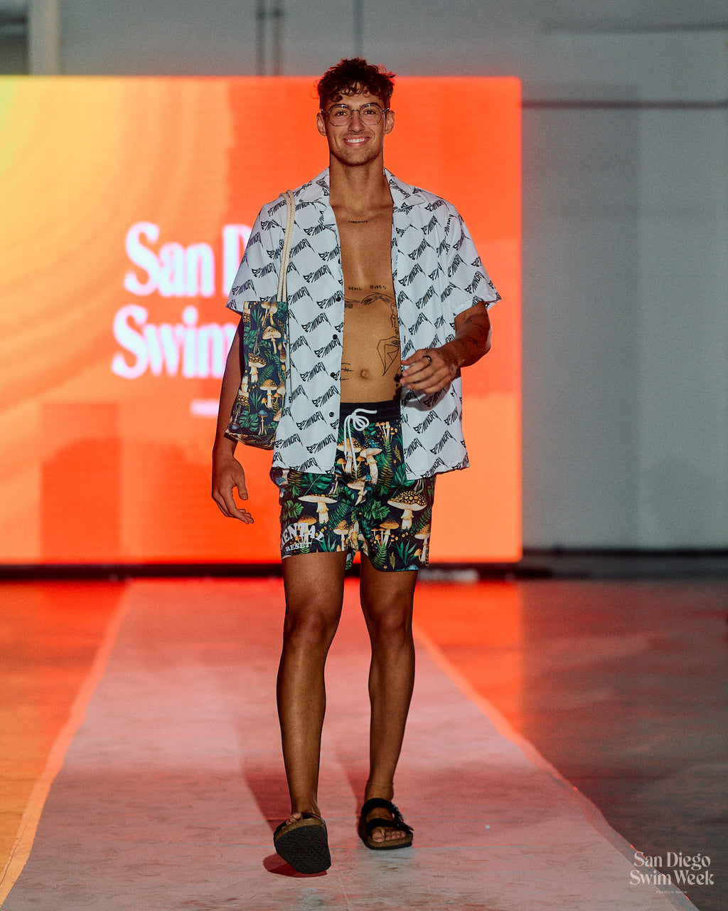Be Mindful Wave Men's Hawaiian Camp Shirt